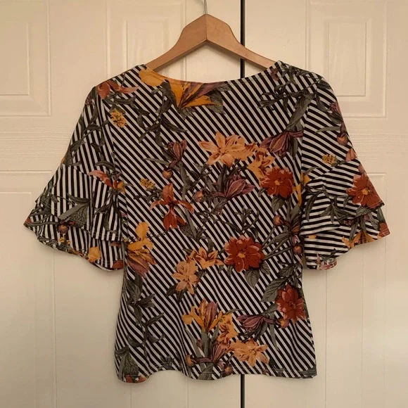 Striped Ruffle Cap Sleeve Top - Picture 5 of 5